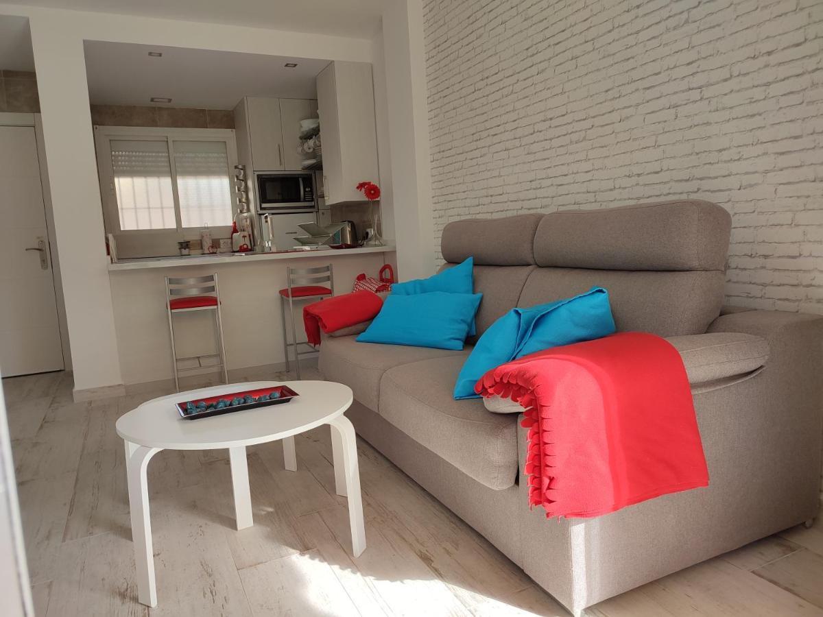 Carihuela Beach Torremolinos Exterior photo